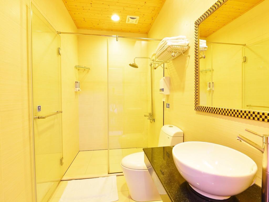 Tranquil Sea Vacation Hotel Kenting Exterior foto